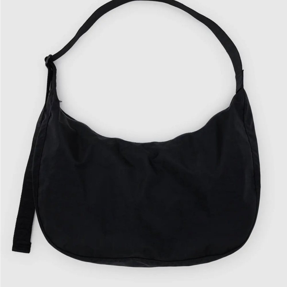 NWOT BAGGU Large Crescent